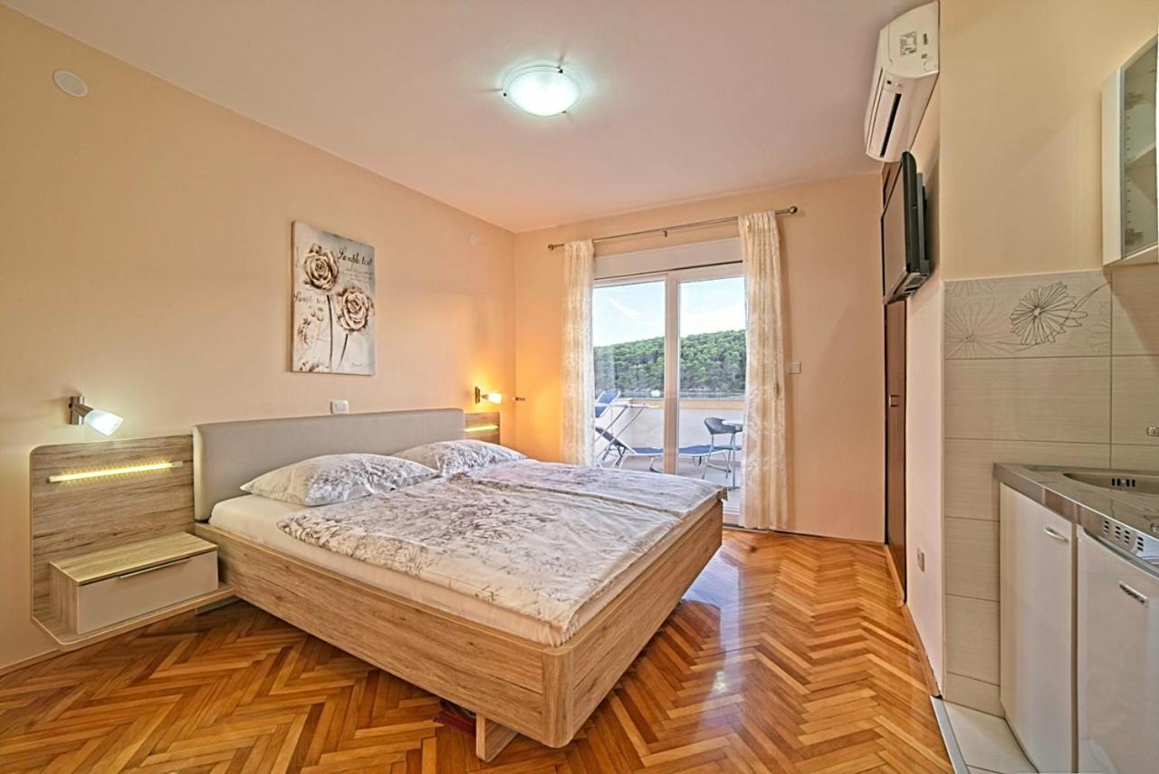 Studio Apartments Peric Rab Kampor Exterior foto